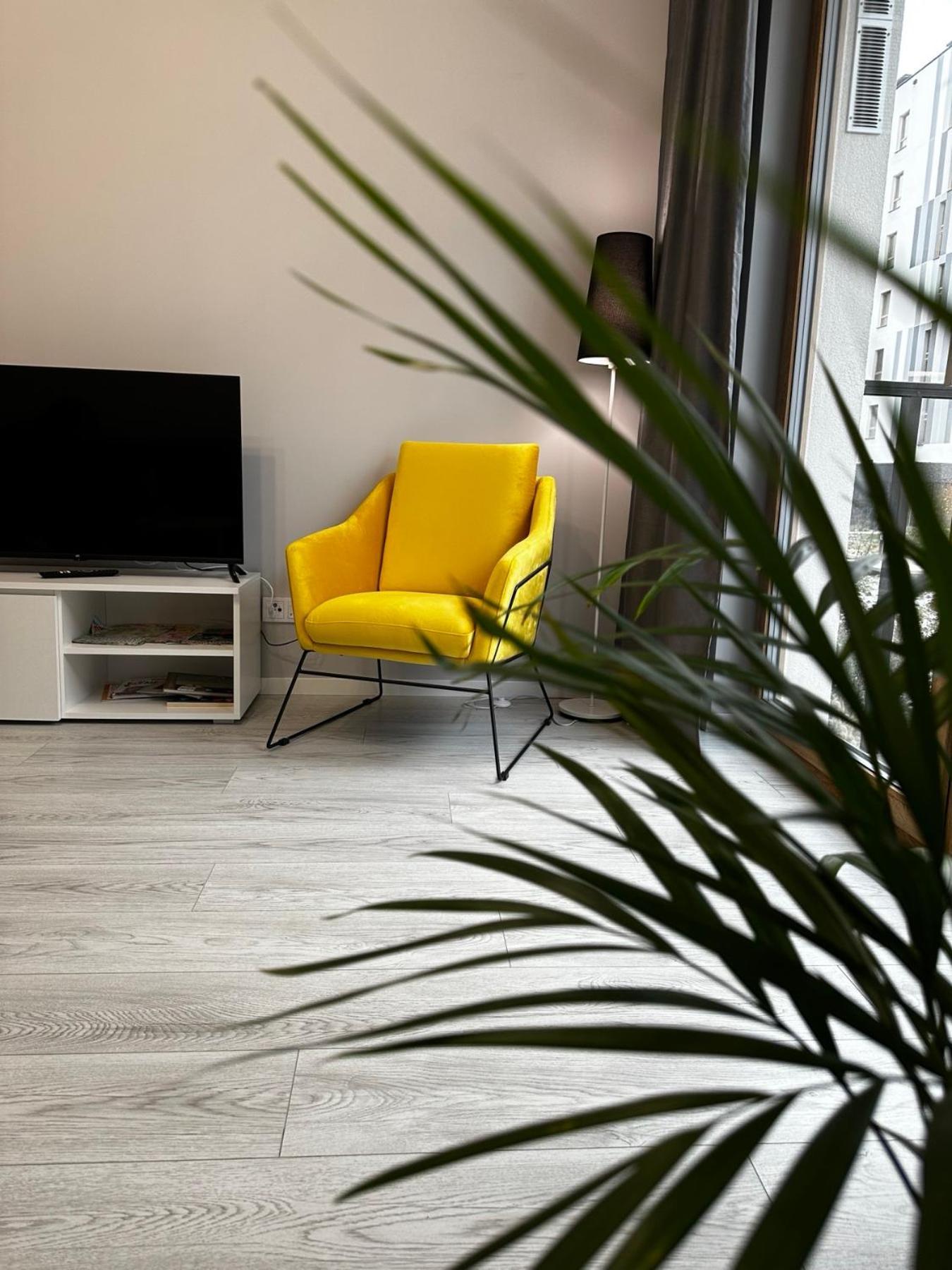 Apartment Mokotow Blisko Lotniska Chopina Varşova Dış mekan fotoğraf